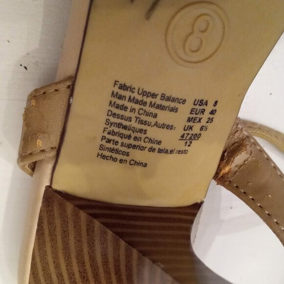 DAMAGED SHOES Lot of 4 pair with cracks Women's size 6 - 8 Leather Suede Loafers - Picture 8 of 8